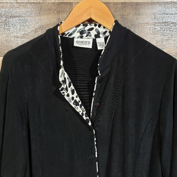 Chico's travelers tunic 3'4" button front shirt with animal print womans size 12 - Picture 4 of 9